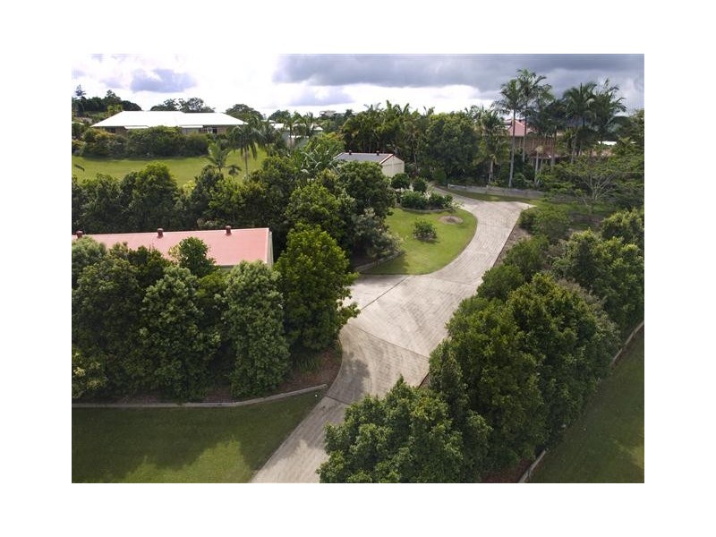 1 Falcon Cres, Cooroy QLD 4563