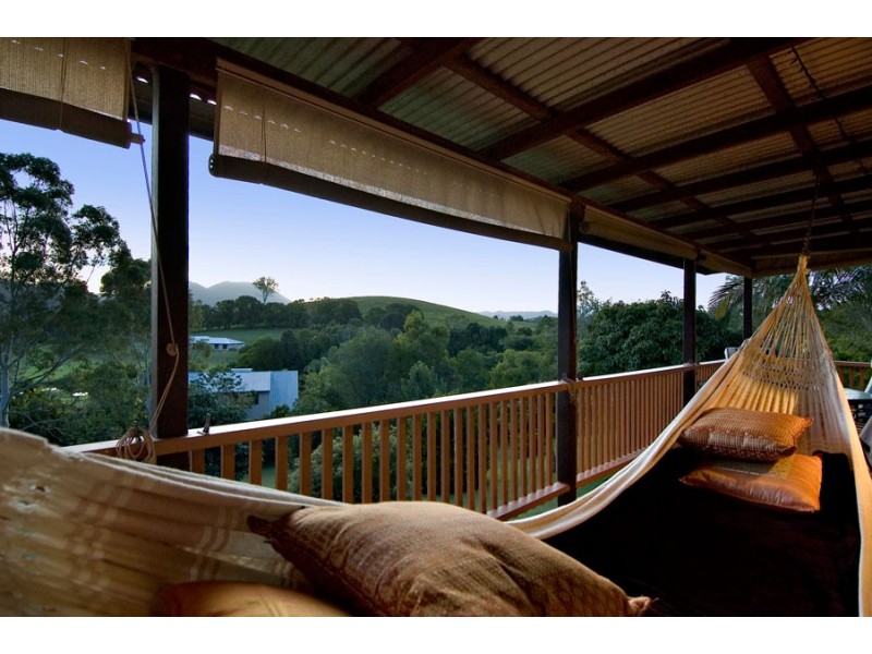 13 Finley Road, Eumundi QLD 4562