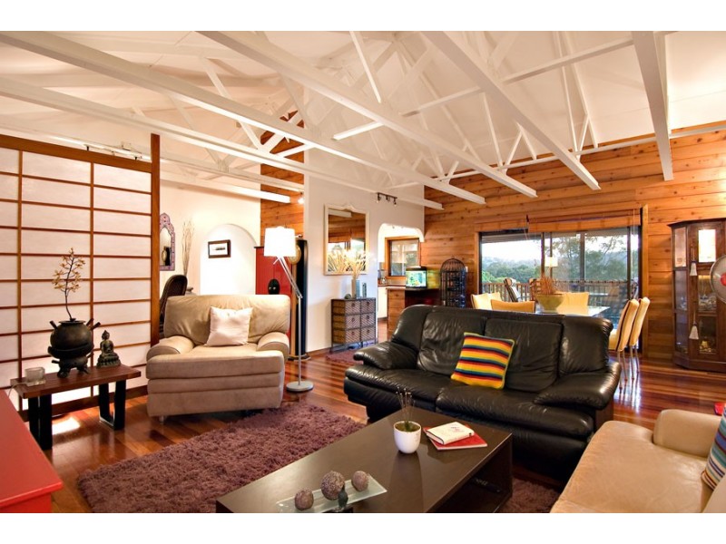 13 Finley Road, Eumundi QLD 4562