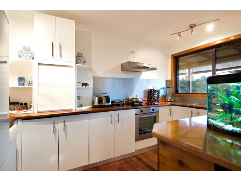 13 Finley Road, Eumundi QLD 4562