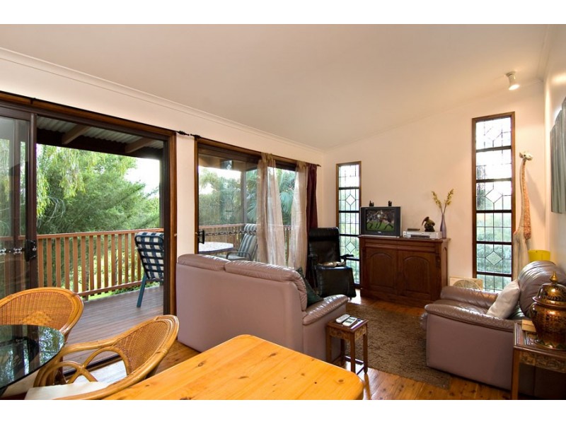 13 Finley Road, Eumundi QLD 4562