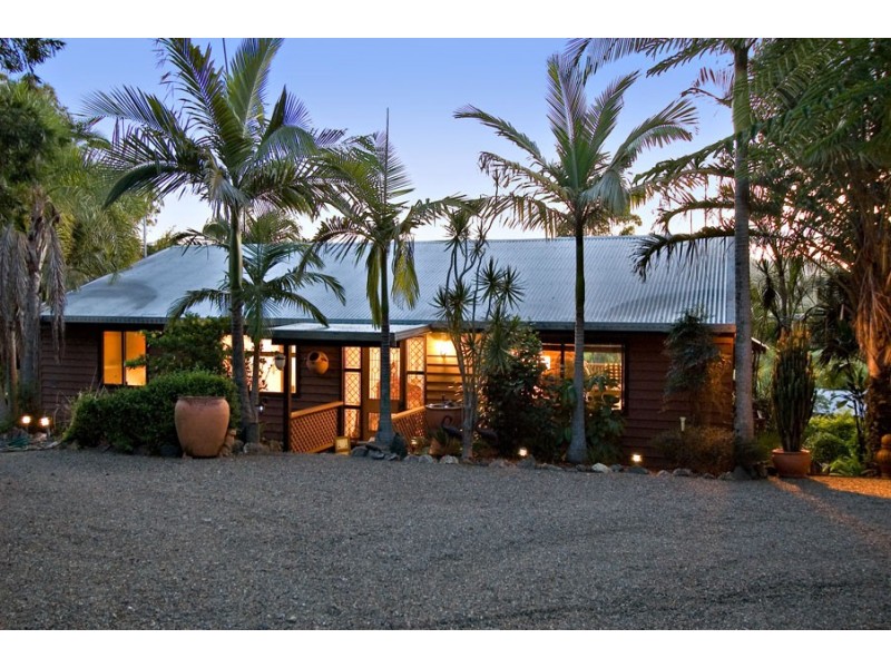 13 Finley Road, Eumundi QLD 4562