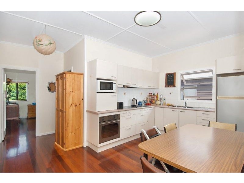 28 Wattle Street, Cooroy QLD 4563