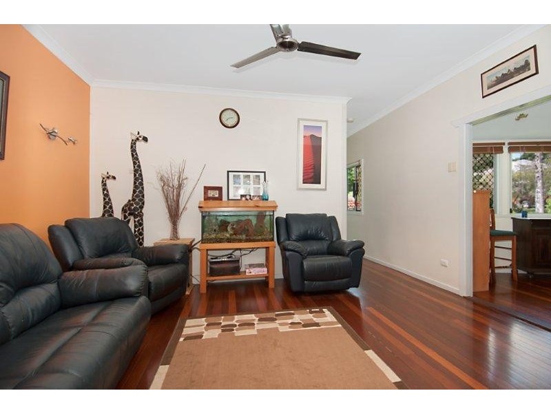 28 Wattle Street, Cooroy QLD 4563