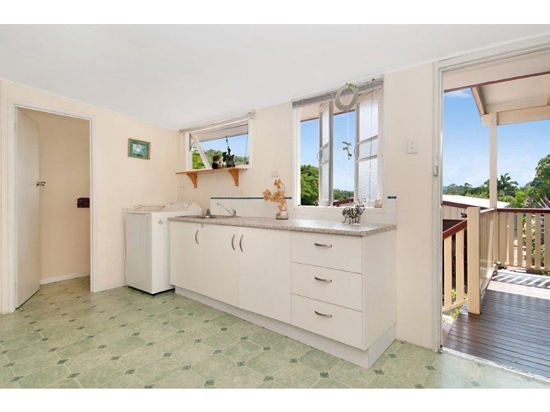 28 Wattle Street, Cooroy QLD 4563