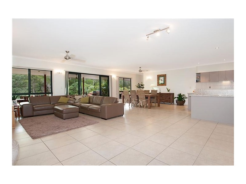 33 Elandra Tce, Pomona QLD 4568