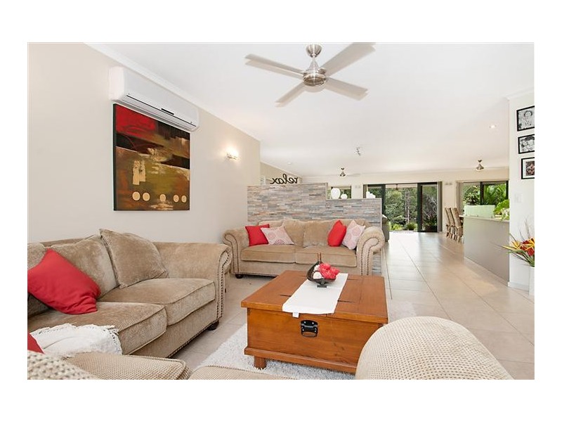 33 Elandra Tce, Pomona QLD 4568