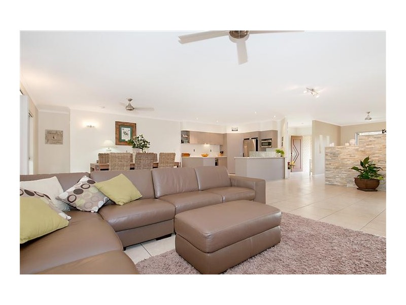 33 Elandra Tce, Pomona QLD 4568