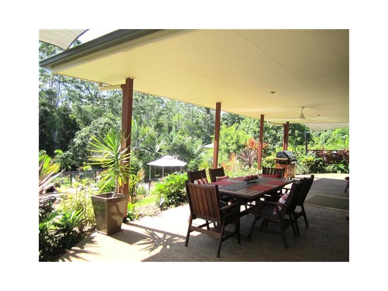 33 Elandra Tce, Pomona QLD 4568