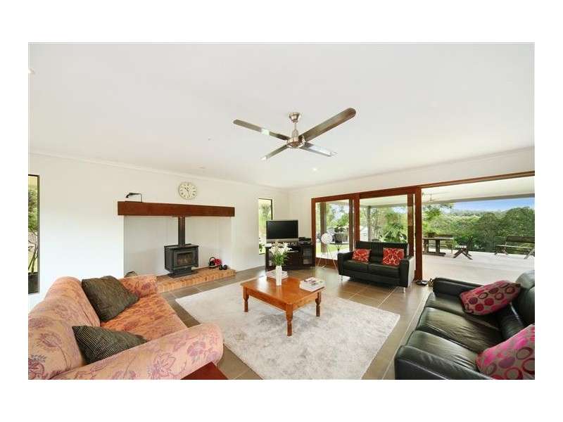39 Beechtree Drive, Cooroy QLD 4563