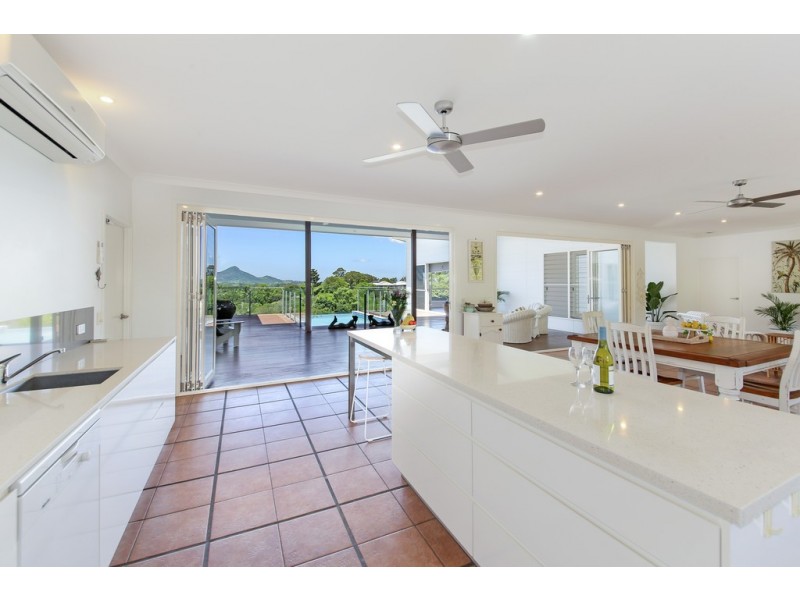 19 Lorikeet Lane, Cooroy QLD 4563