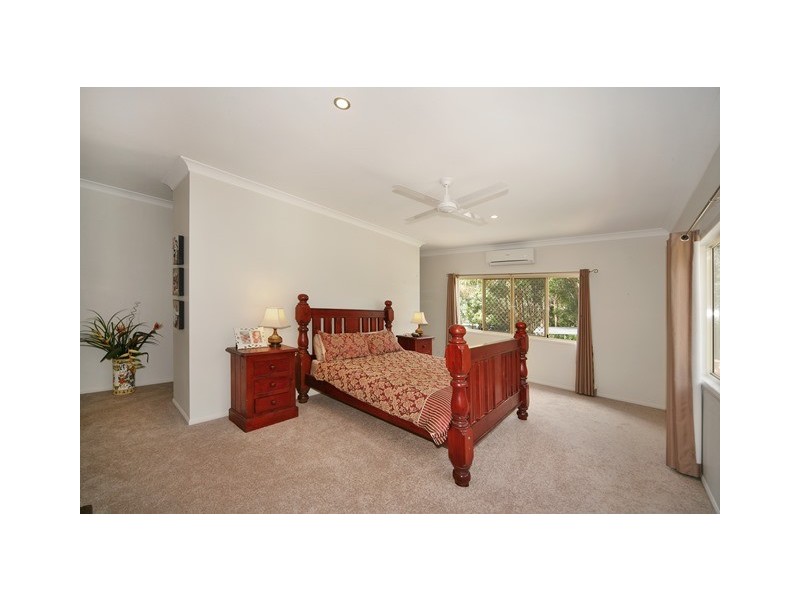 67 Belleden Place, Cooroy QLD 4563