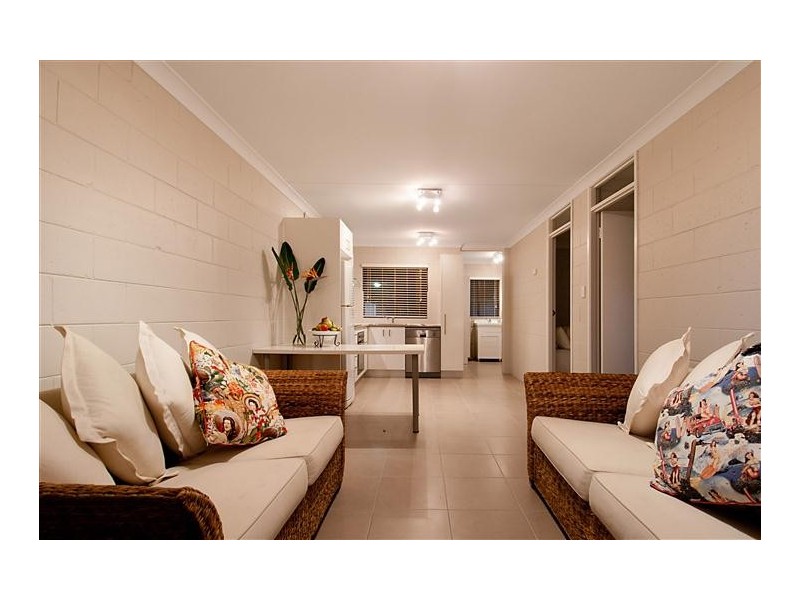 Unit 1, 2 Topaz Street, Cooroy QLD 4563