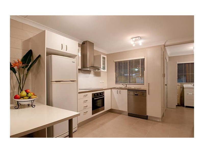 Unit 1, 2 Topaz Street, Cooroy QLD 4563