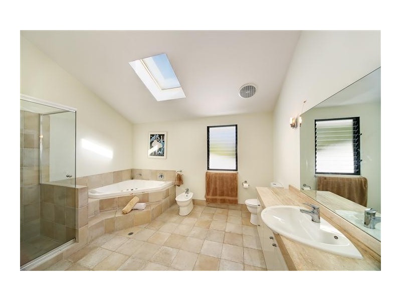 80 Hayward Road, Cooroy QLD 4563