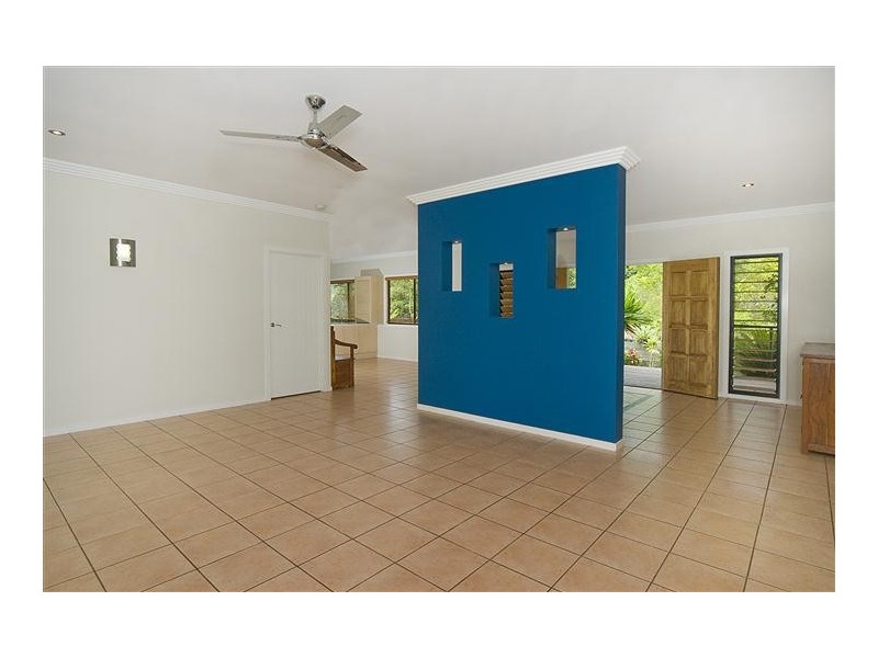 8 Sapling Court, Pomona QLD 4568
