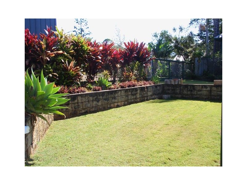10 Tree Street, Pomona QLD 4568