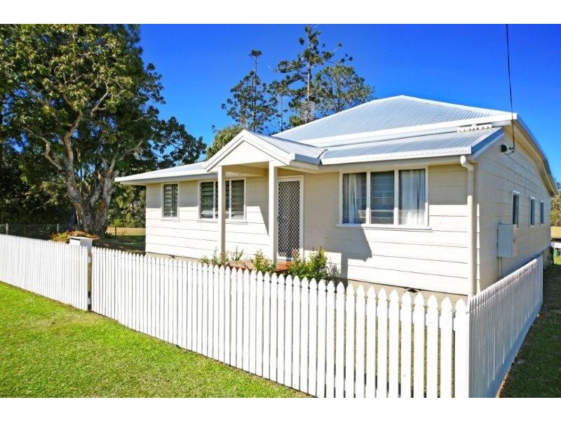 69 Maple Street, Cooroy QLD 4563