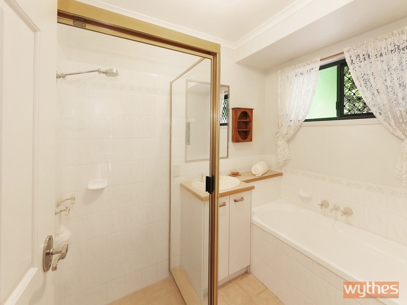 23 Yurol Forest Drive, Pomona QLD 4568