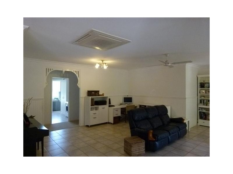 3 Kingsgate Drive, Tinbeerwah QLD 4563