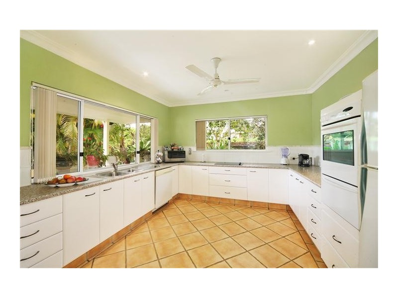 17 Swift Drive, Cooroy QLD 4563