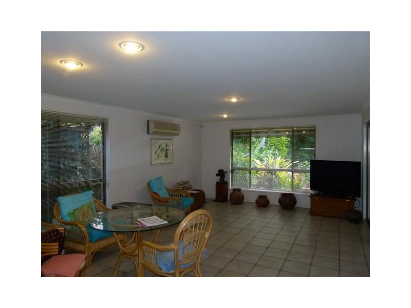 59-61 Griffith Ave, Tewantin QLD 4565
