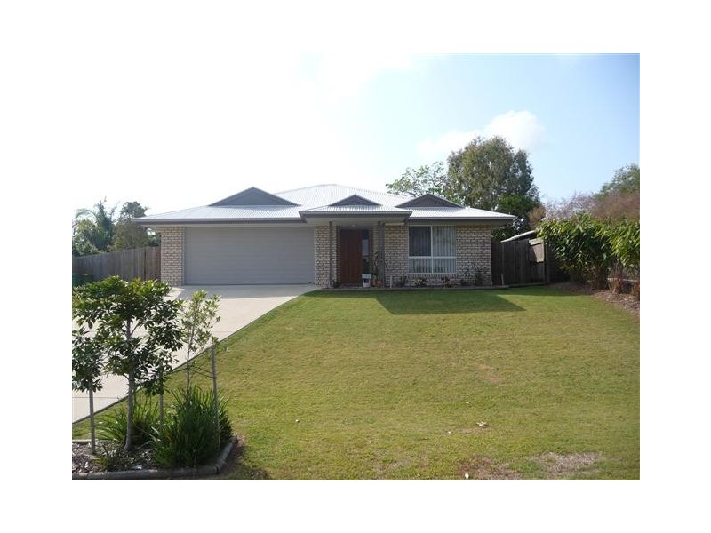 4 Prospect Place, Cooroy QLD 4563