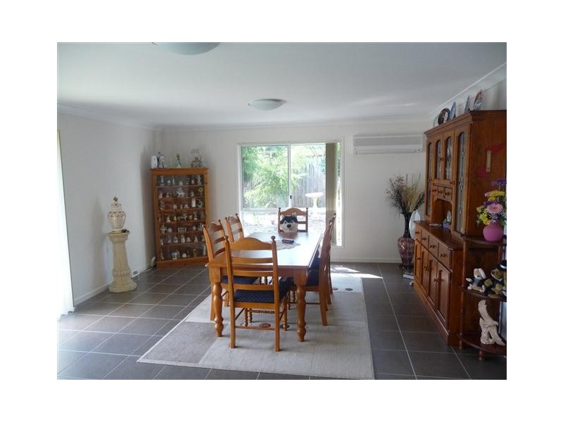 4 Prospect Place, Cooroy QLD 4563