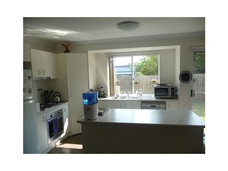 4 Prospect Place, Cooroy QLD 4563