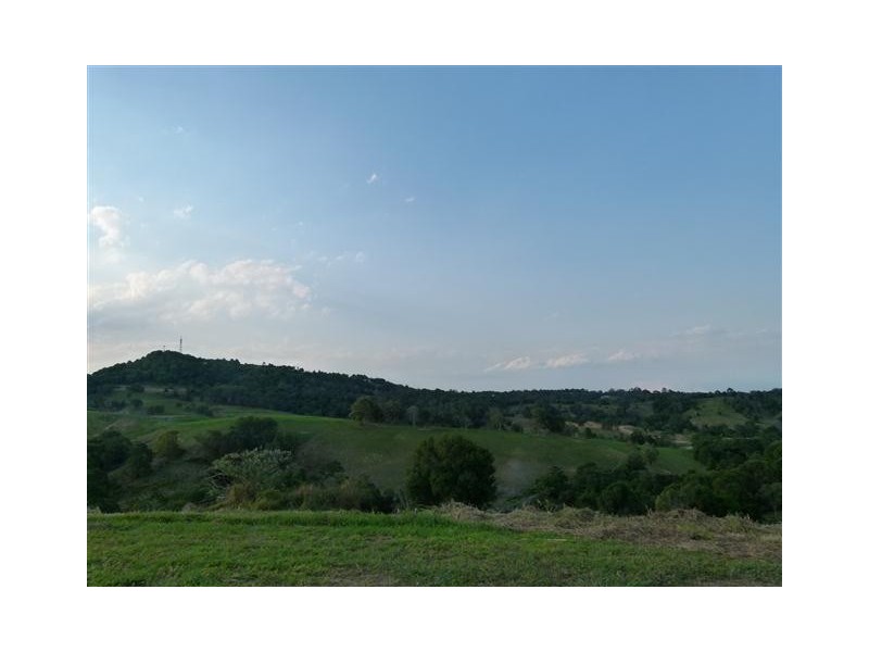 354 Lawnville Road, Cooroy QLD 4563