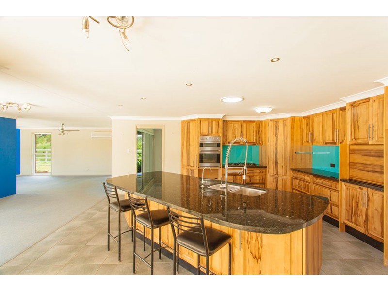 595 Black Mountain Road, Black Mountain QLD 4563