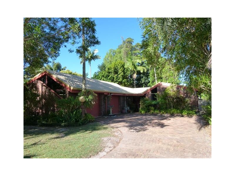 8 Griffith Ave, Tewantin QLD 4565