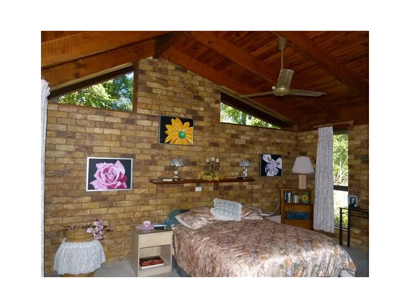 8 Griffith Ave, Tewantin QLD 4565