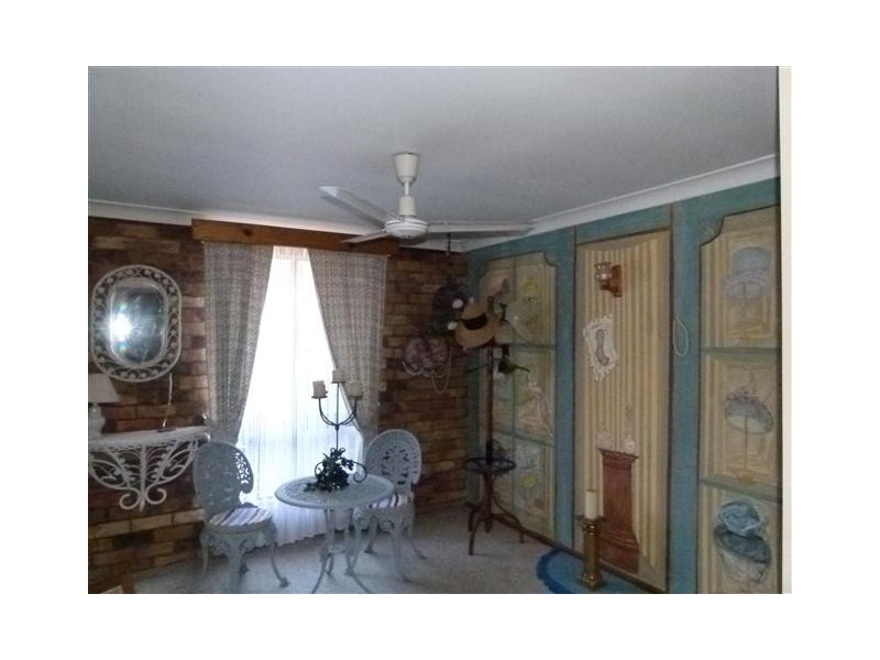 8 Griffith Ave, Tewantin QLD 4565