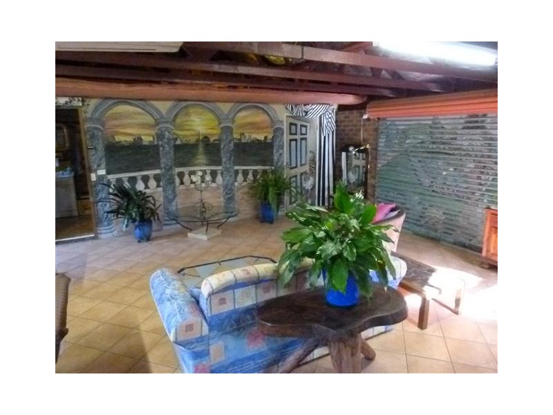 8 Griffith Ave, Tewantin QLD 4565