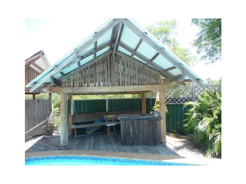 93 Gradys Lane, Kin Kin QLD 4571