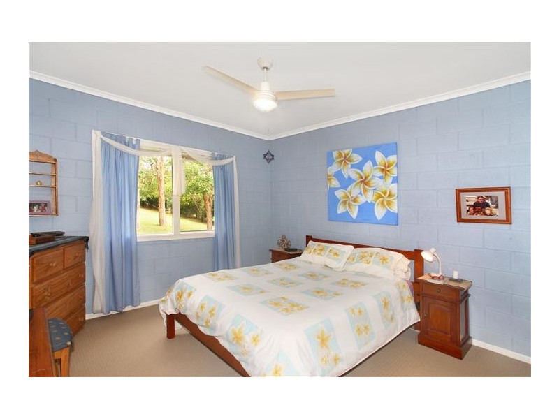 10 Renshaw Road, Pomona QLD 4568