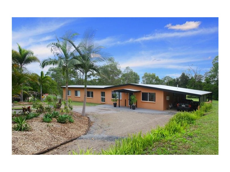 10 Renshaw Road, Pomona QLD 4568