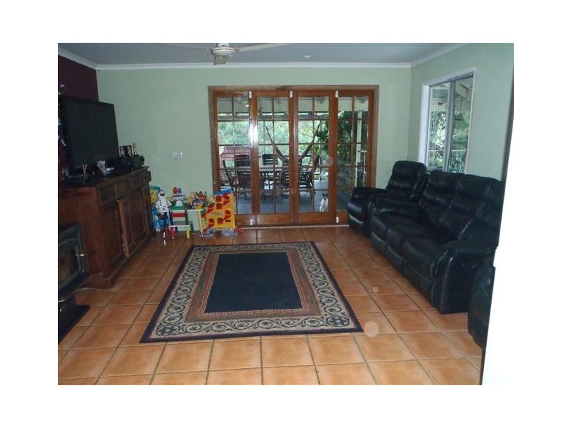 299 Poulsen Road, Cooroy QLD 4563