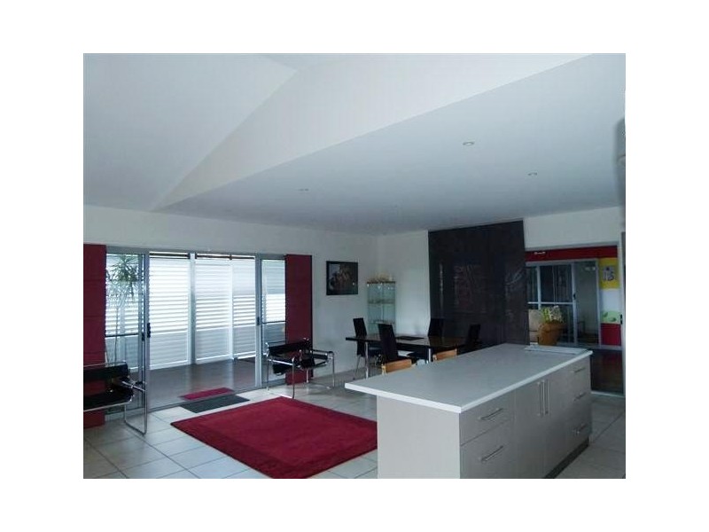 4 Burrell Avenue, Eumundi QLD 4562