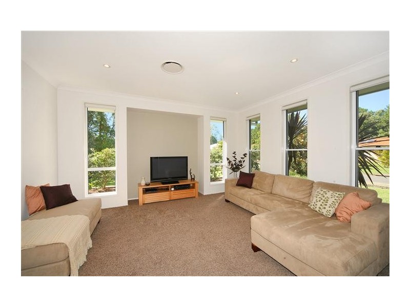 22 Ashgrove Drive, Cooroy QLD 4563