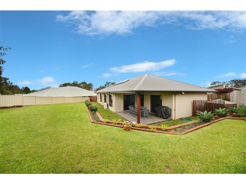 7 Pinbarren Court, Cooroy QLD 4563
