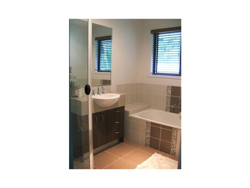 75 Stratford Park Drive, Pomona QLD 4568