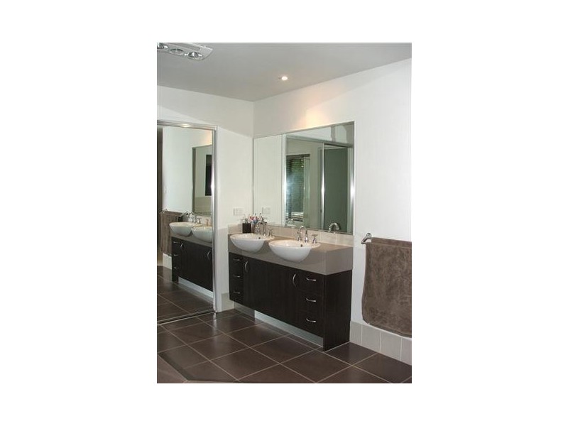 75 Stratford Park Drive, Pomona QLD 4568