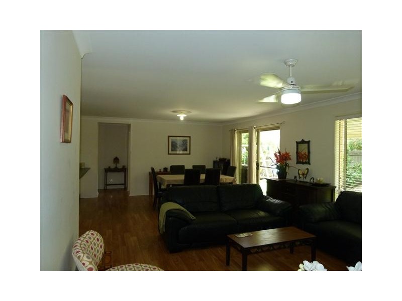 4 Ruby Lane, Cooroy QLD 4563