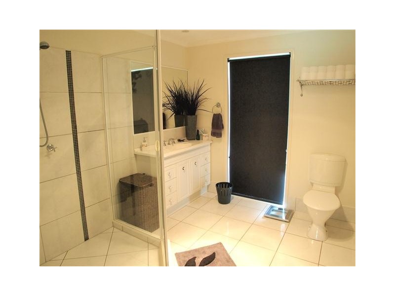 7 Oregon Court, Cooroy QLD 4563
