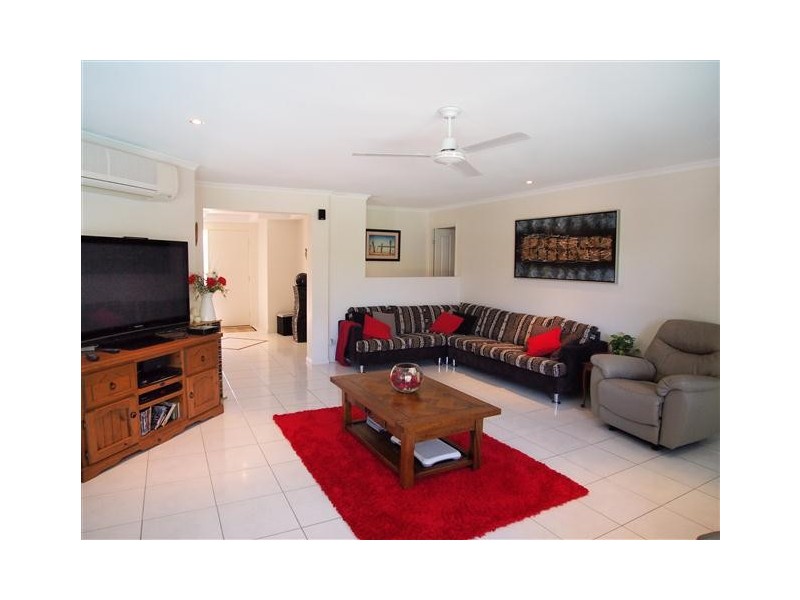 7 Oregon Court, Cooroy QLD 4563