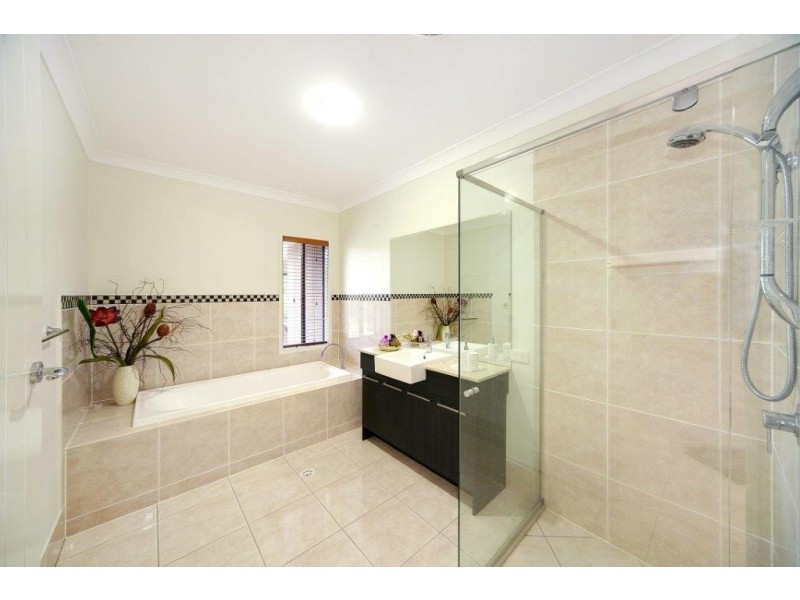7 Belwood Place, Pomona QLD 4568