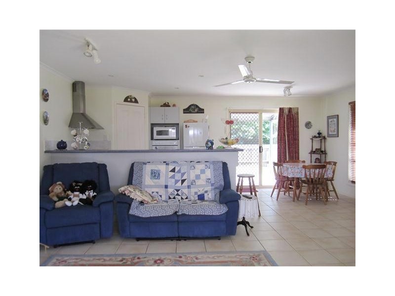 62 Pavilion Street, Pomona QLD 4568
