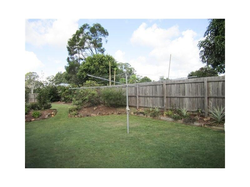 62 Pavilion Street, Pomona QLD 4568